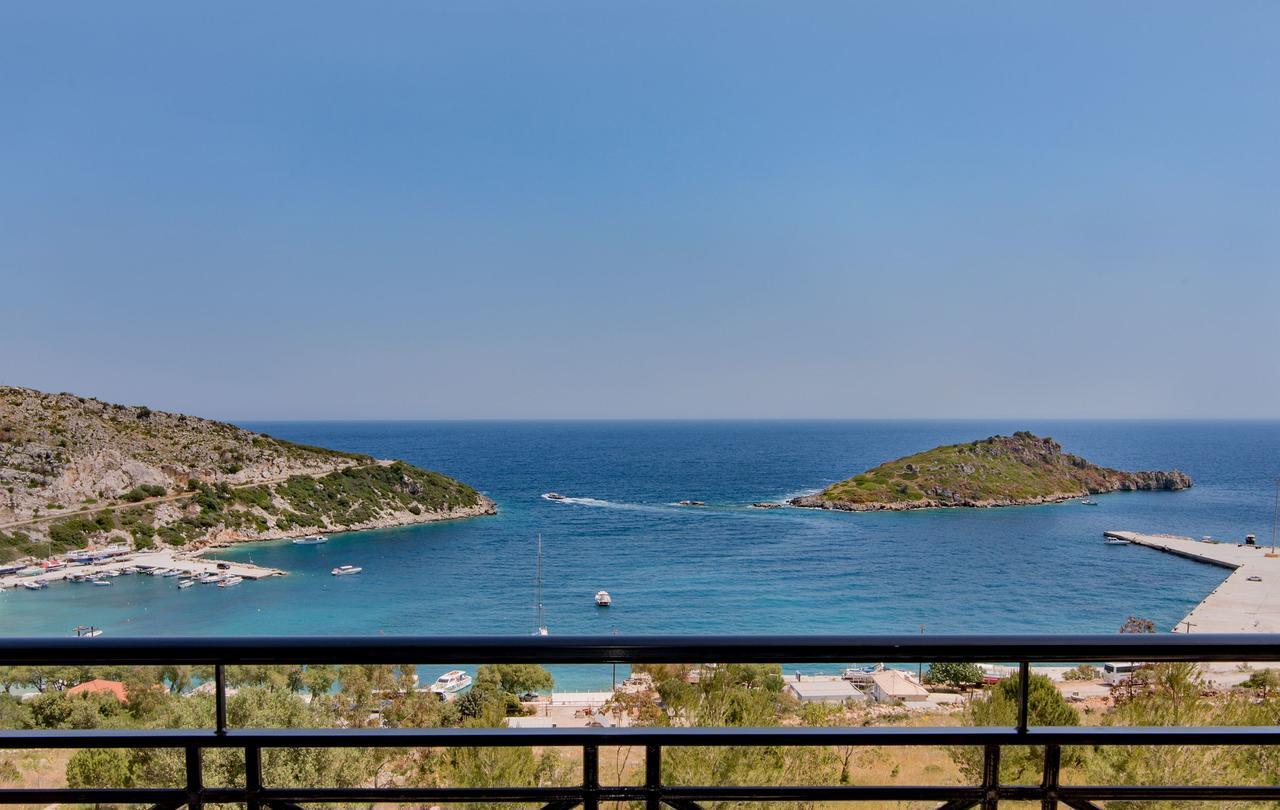 Coastal Paradise Found - Komis' Private Pool Retreat آغيوس نيكولاوس المظهر الخارجي الصورة