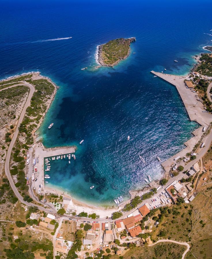 Coastal Paradise Found - Komis' Private Pool Retreat آغيوس نيكولاوس المظهر الخارجي الصورة