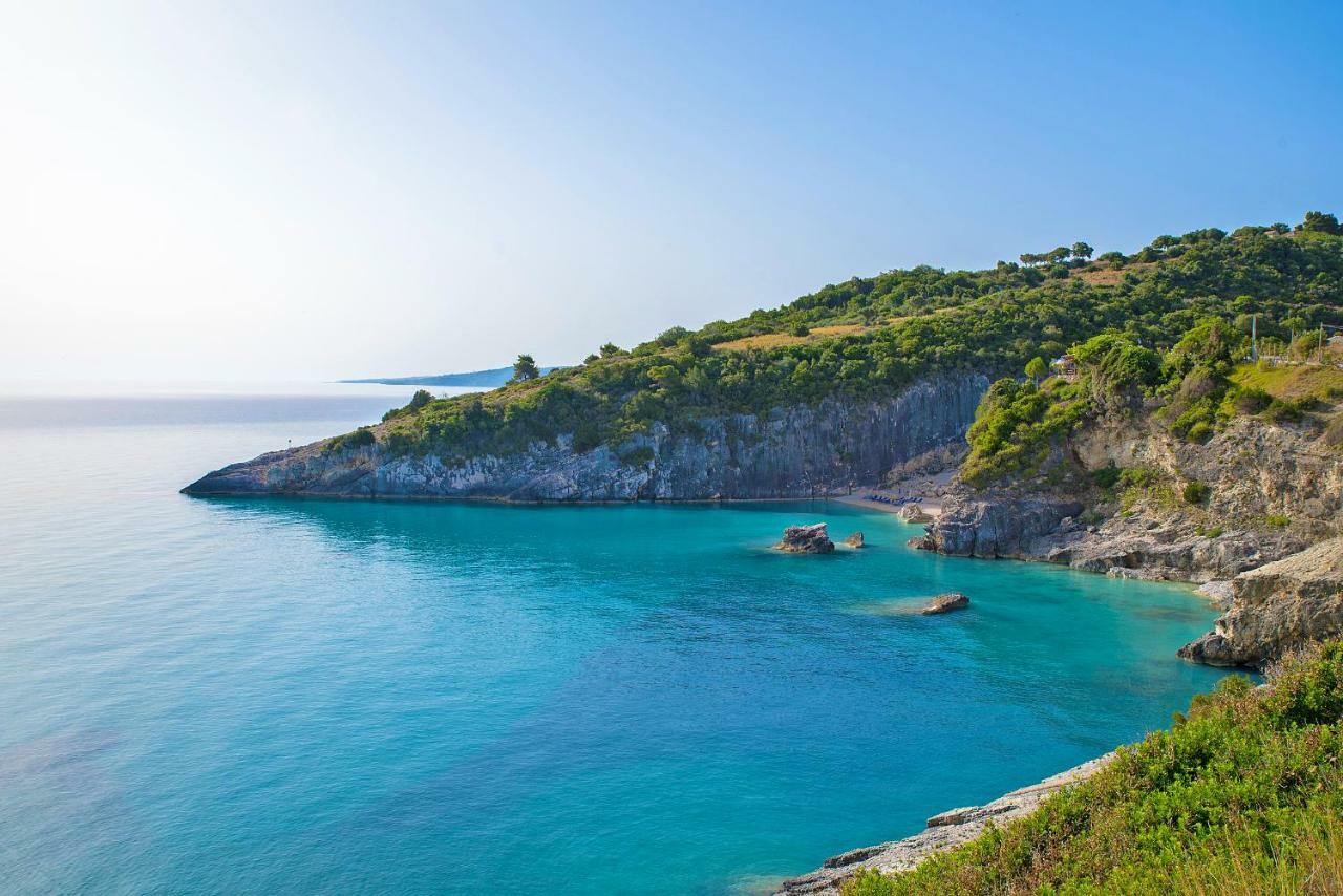 Coastal Paradise Found - Komis' Private Pool Retreat آغيوس نيكولاوس المظهر الخارجي الصورة